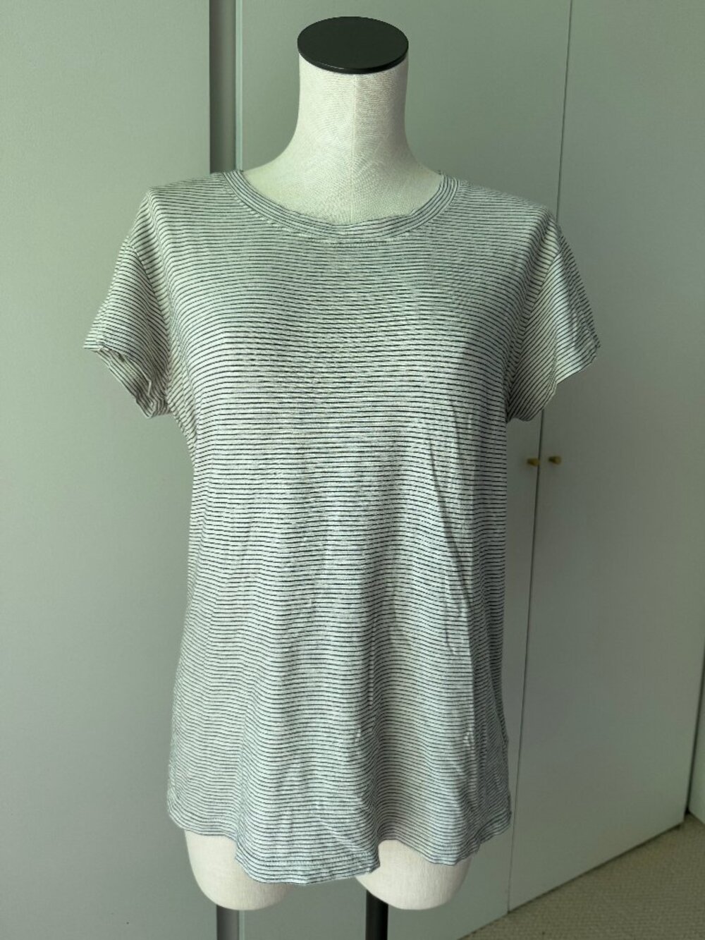Current/Elliott Thin Stripe Tshirt- S